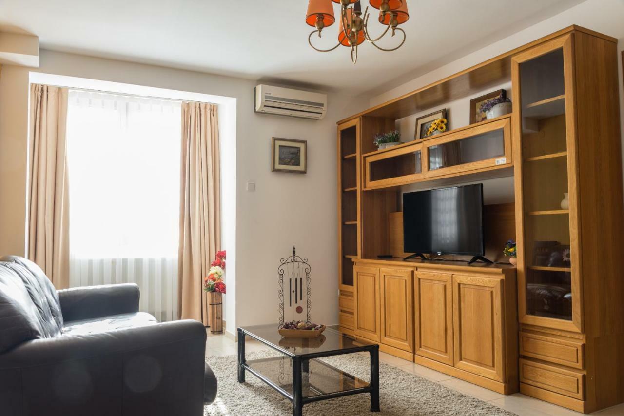 Maxxy Apartments بوخارست المظهر الخارجي الصورة